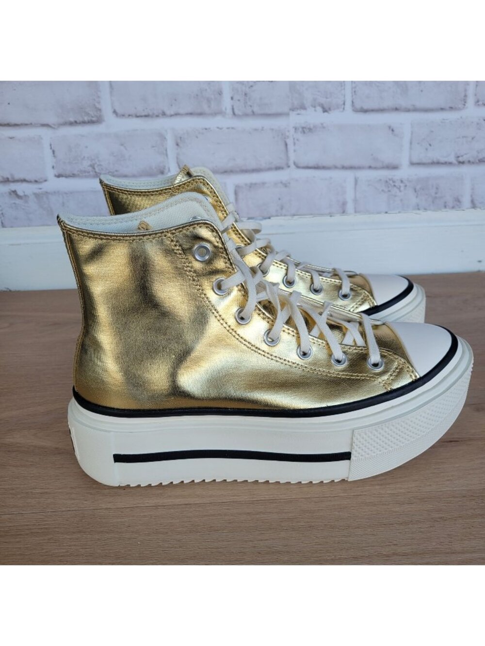 ⭐Converse Chuck Taylor Lift Double Stack Gold Sz 6.5 Mens Shoes Sneakers A15164C